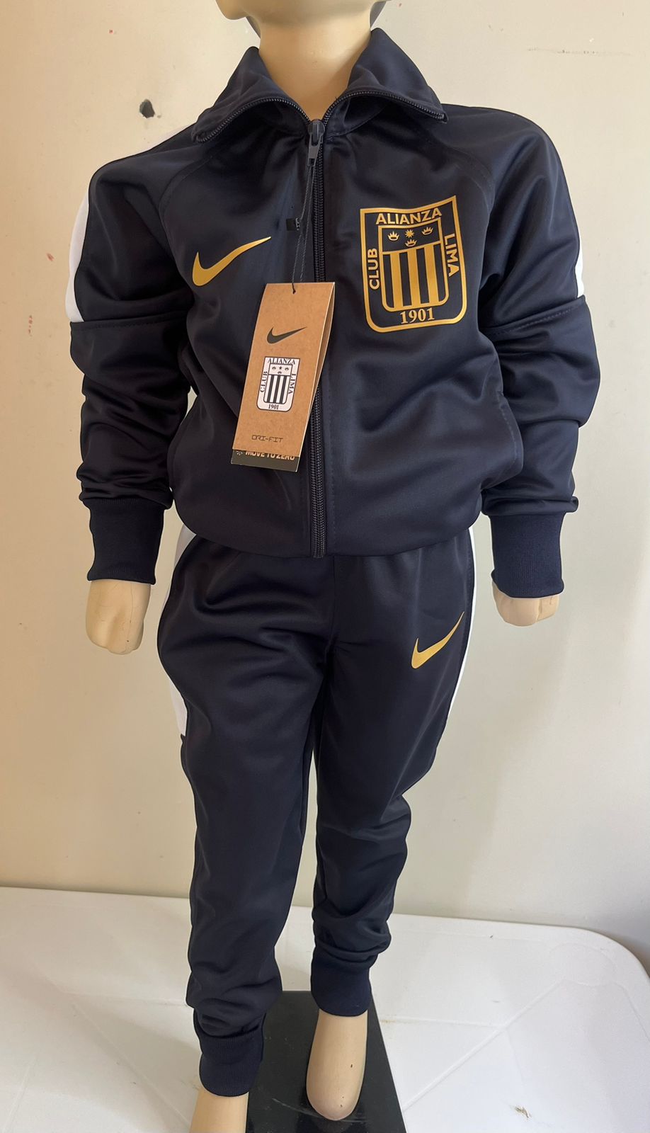 CONJUNTOS DEPORTIVOS "ALIANZA LIMA"